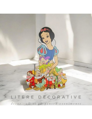 Alba ca zapada si piticii,...